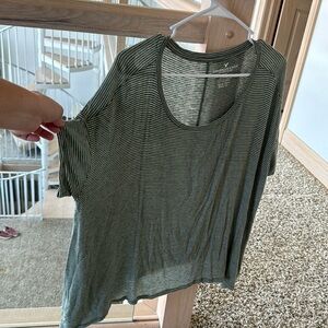 American Eagle Short sleeve shirt